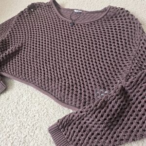 119. 100% Cotton Garage Cropped Long Sleeve